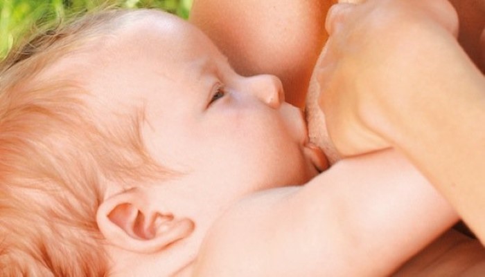 Comment soigner des tétons abîmés - Bébés et Mamans