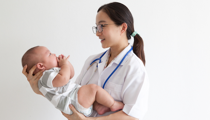 Mon Enfant De 2 Ans A L'ongle Du Gros Orteil Cassé - Bébés Et Mamans