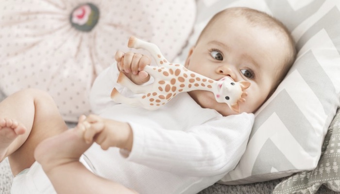Sophie la girafe, le personnage intemporel - Bébés et Mamans