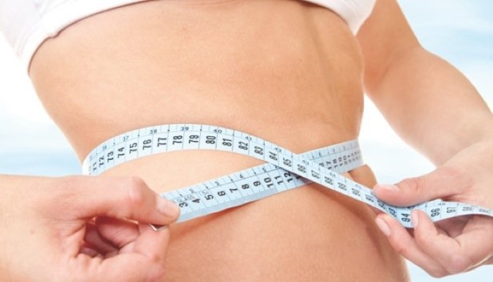 Voici 8 règles à suivre pour dire adieu à vos kilos en trop ! Voici 8 règles à suivre pour dire adieu à vos kilos en trop !