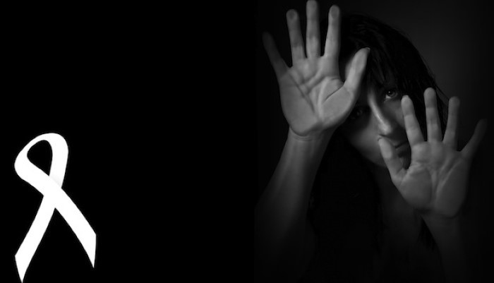 Contre les femmes battues