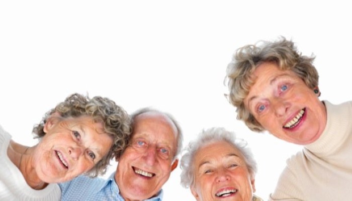 Groupe de personnes agées Groupe de personnes agées