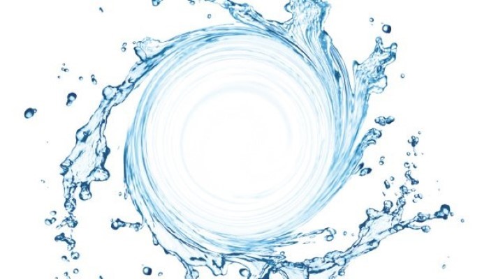 Entre deux eaux, entre deux mondes Entre deux eaux, entre deux mondes