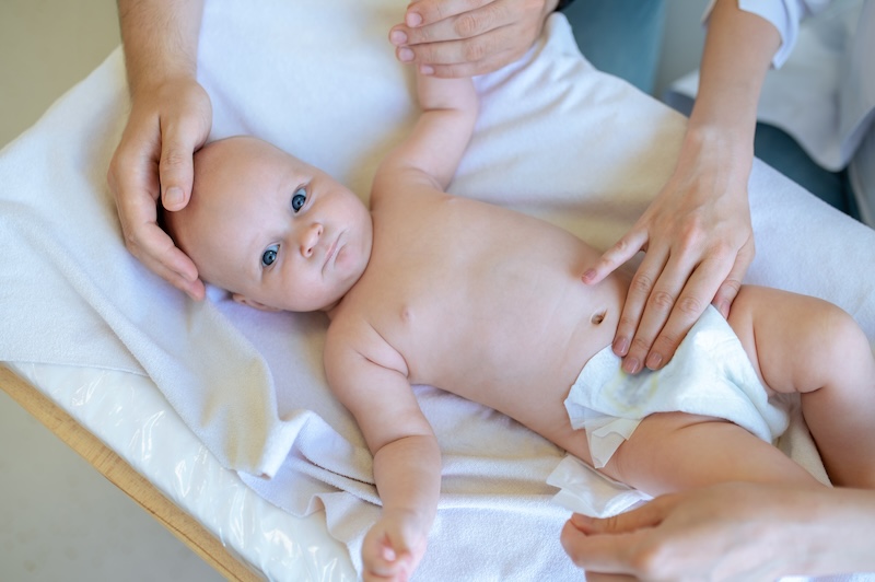 Hernie inguinale chez bébé