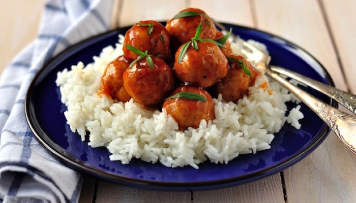 Boulettes de viande, riz et carotte