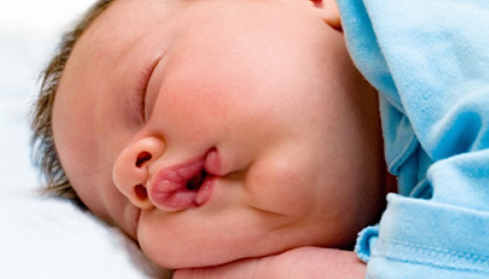 Bébé en train de dormir Bébé en train de dormir