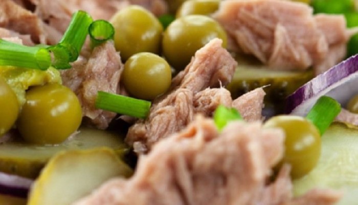 Salade de thon et d'olives