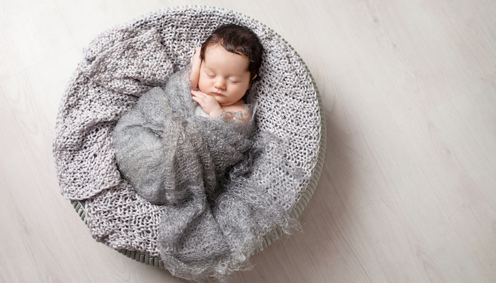 Chaussures tricotées pour bébé roses