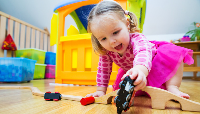 Jalousie entre frères et sœurs, comment l'expliquer ? - Bébés et Mamans
