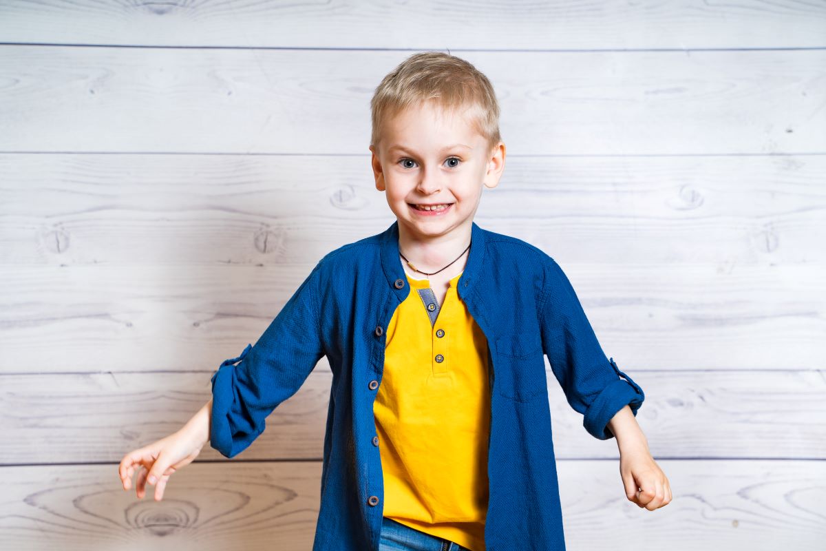 Mon fils mange mes cheveux Mon fils mange mes cheveux