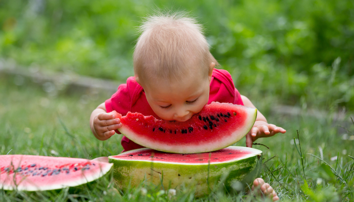 Comment introduire les fruits dans l'alimentation de bébé ?