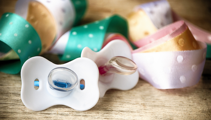 Porte-tétine fait maison Porte-tétine fait maison