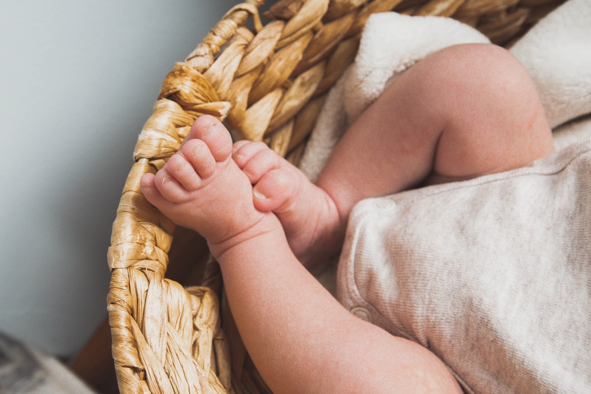 Mon bébé a les jambes courtes