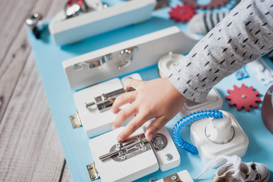 L'apprentissage de la méthode Montessori à la maison