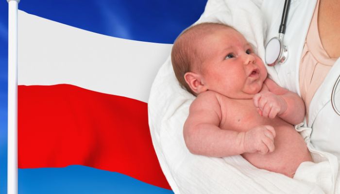 bébé avec le drapeau français
