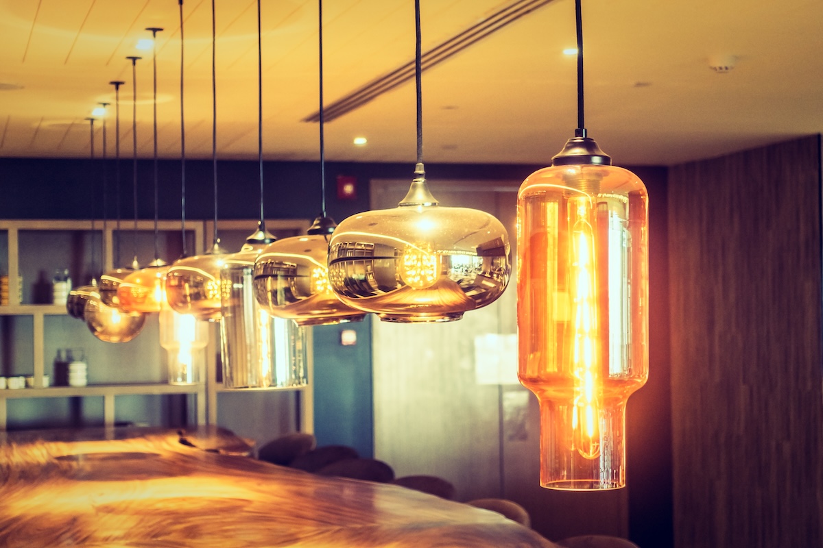 Décoration d’intérieur : 20 lampes design iconiques et abordables ...