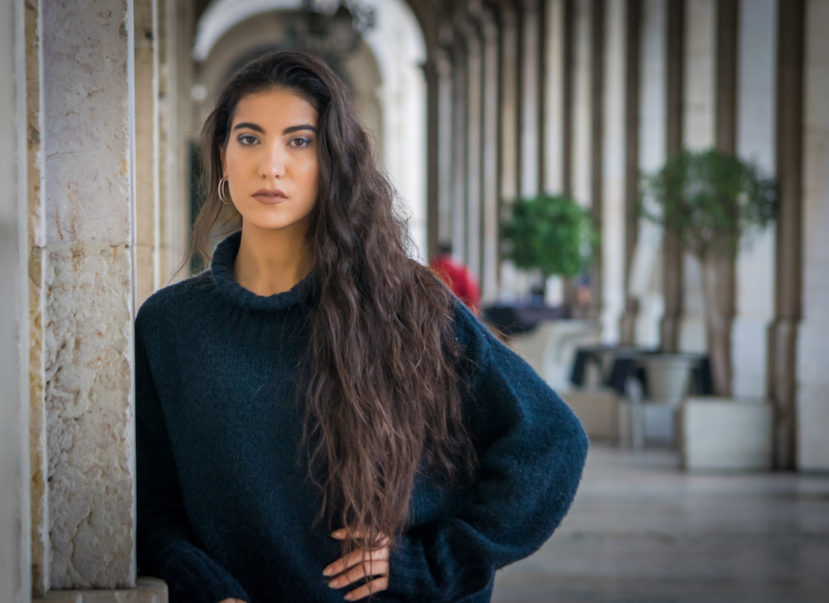 Les coupes de cheveux idéales pour un visage long et un nez prononcé Les coupes de cheveux idéales pour un visage long et un nez prononcé