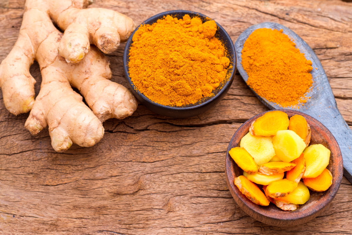 Curcuma : anti-inflammatoire naturel, digestion, immunité — tout ce qu'il faut savoir Curcuma : anti-inflammatoire naturel, digestion, immunité — tout ce qu'il faut savoir