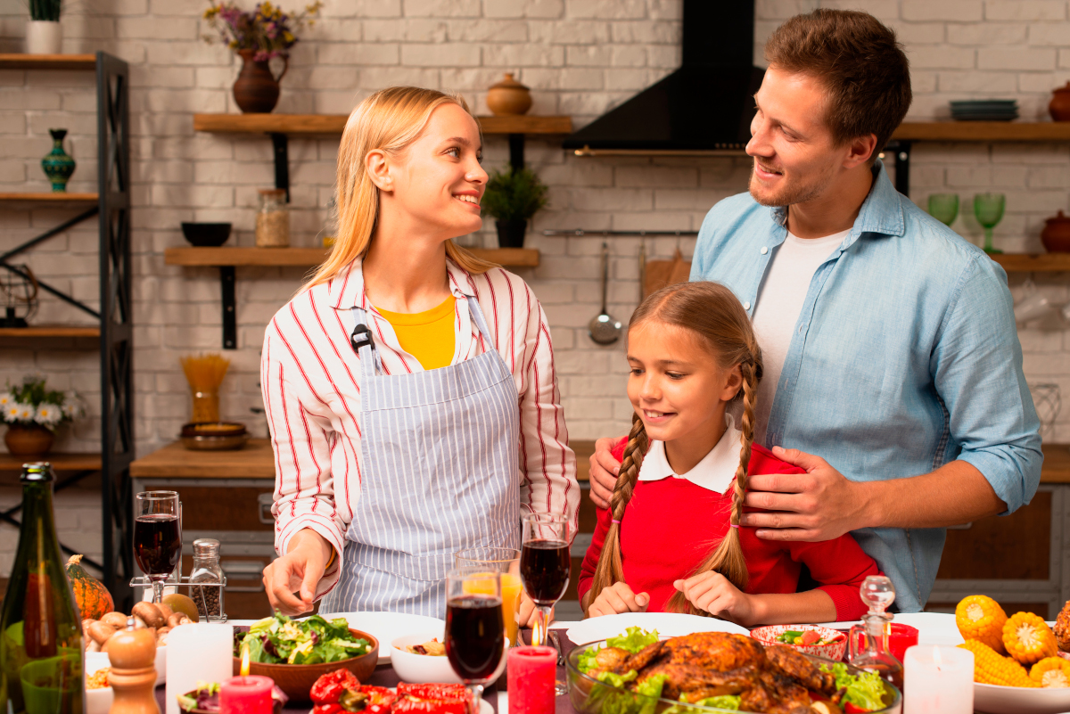 2 heures de cuisine le dimanche, 5 jours de repas faits maison : la méthode batch cooking pour les familles