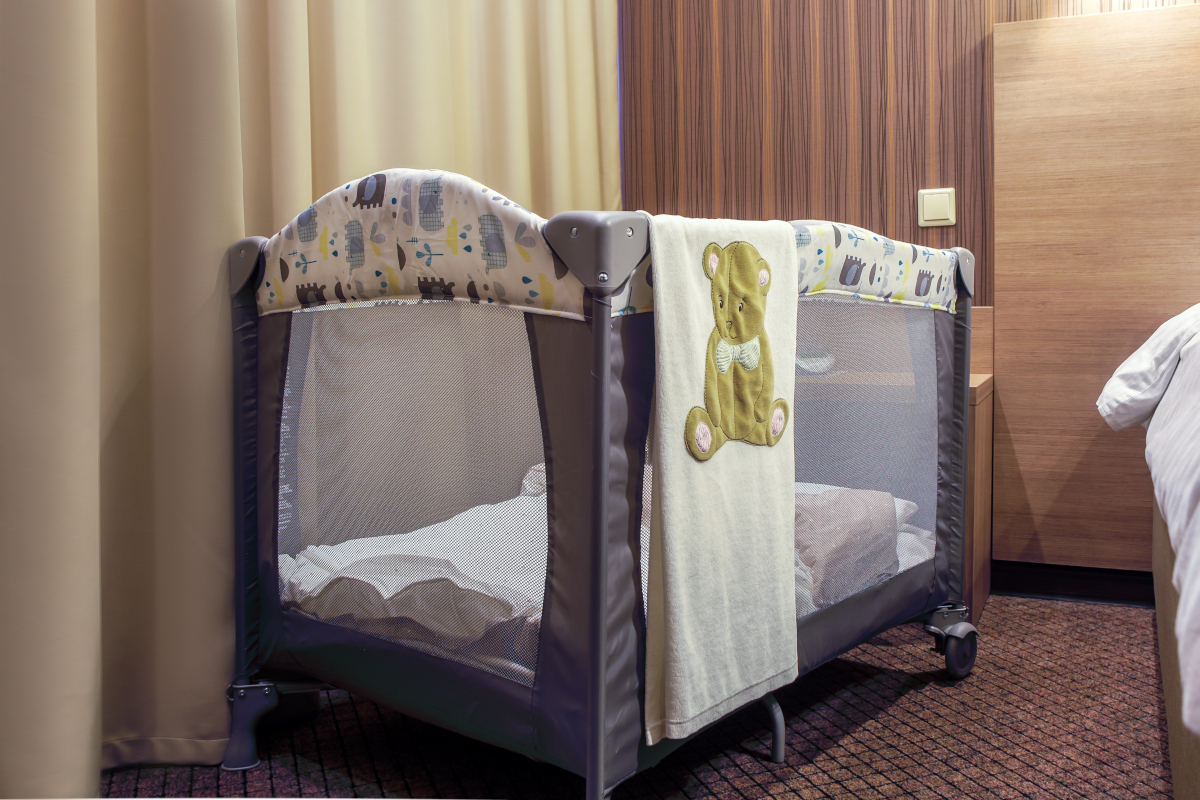 Lit parapluie en vacances : le secret pour que bébé dorme aussi bien qu'à la maison Lit parapluie en vacances : le secret pour que bébé dorme aussi bien qu'à la maison