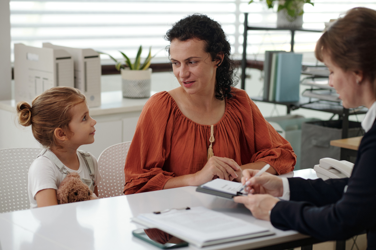 Dès 6-7 ans, l'autonomie de votre enfant augmente les risques d'incident. Découvrez à quel âge la garantie responsabilité civile devient indispensable, ce qu'elle couvre et comment bien l'adapter selon l'âge. Dès 6-7 ans, l'autonomie de votre enfant augmente les risques d'incident. Découvrez à quel âge la garantie responsabilité civile devient indispensable, ce qu'elle couvre et comment bien l'adapter selon l'âge.