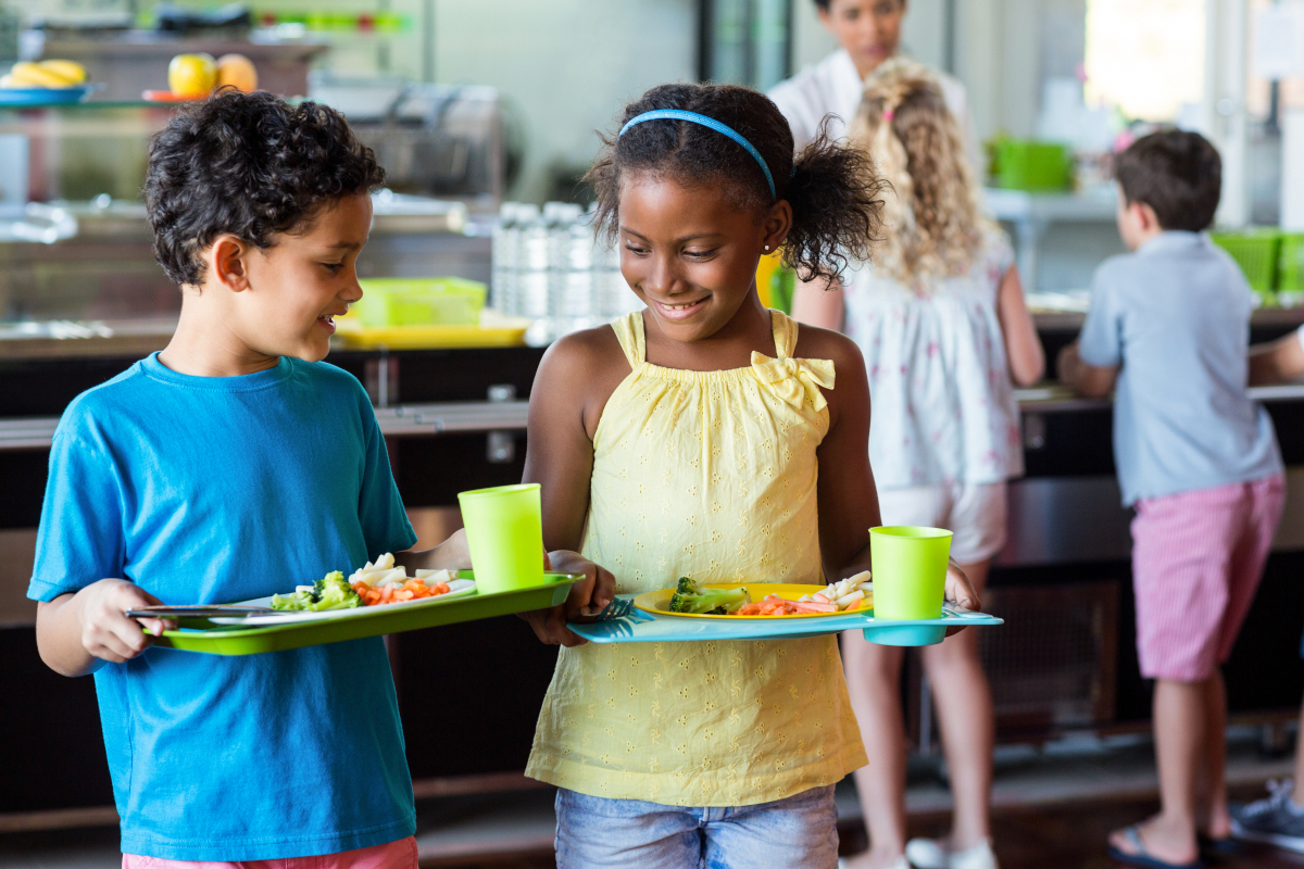 Budget de rentrée au-delà de l'ARS : ce que la cantine, la mutuelle et les activités vont vraiment vous coûter