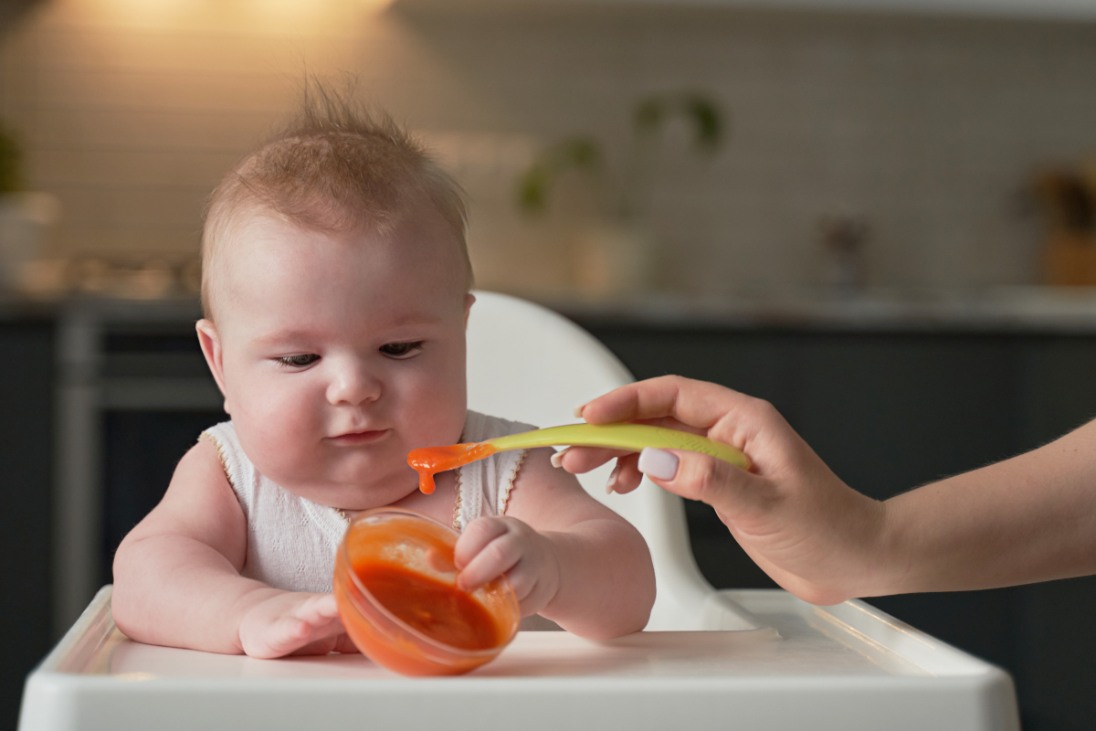Diversification alimentaire avant la crèche