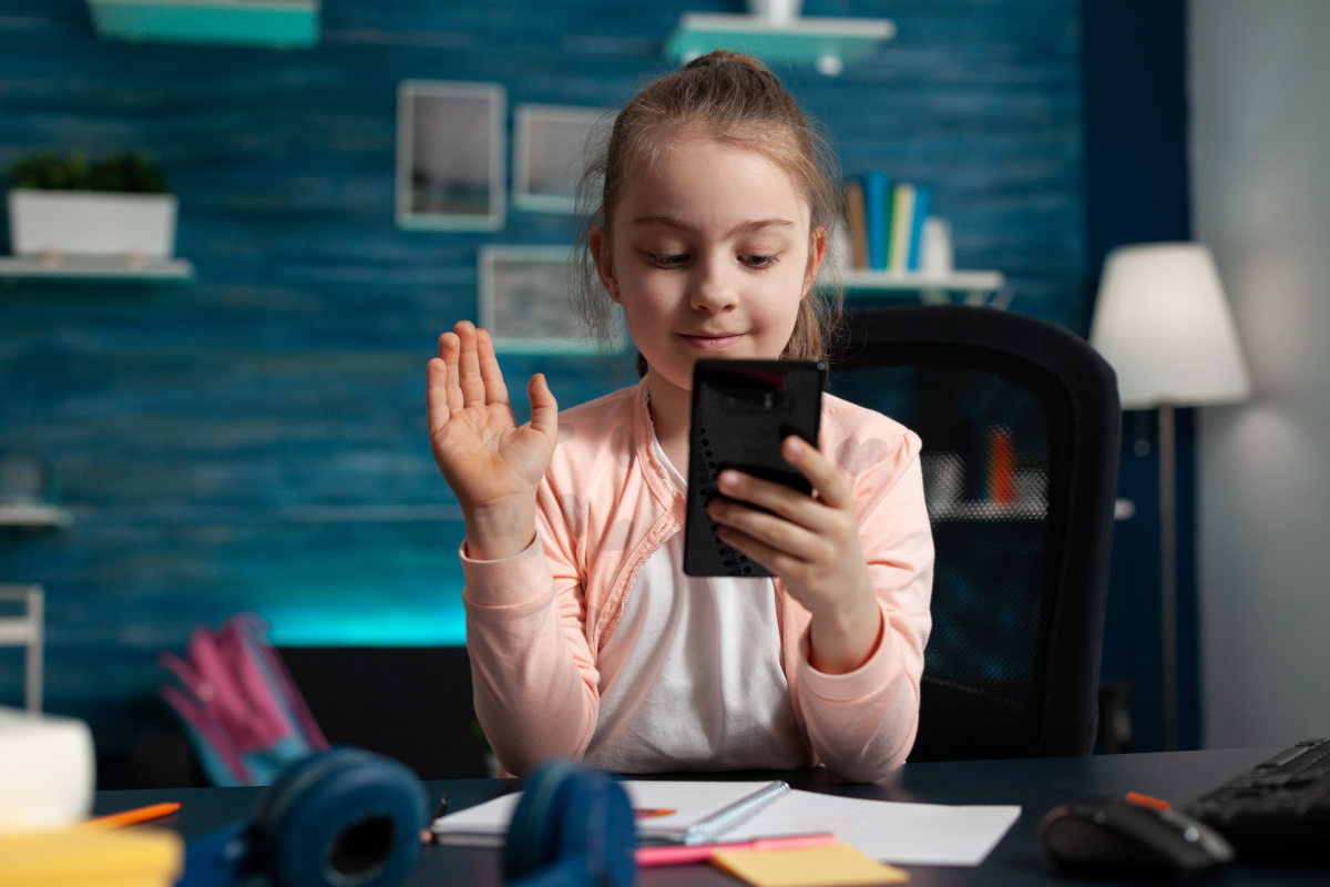 Réseaux sociaux interdits aux moins de 15 ans Réseaux sociaux interdits aux moins de 15 ans