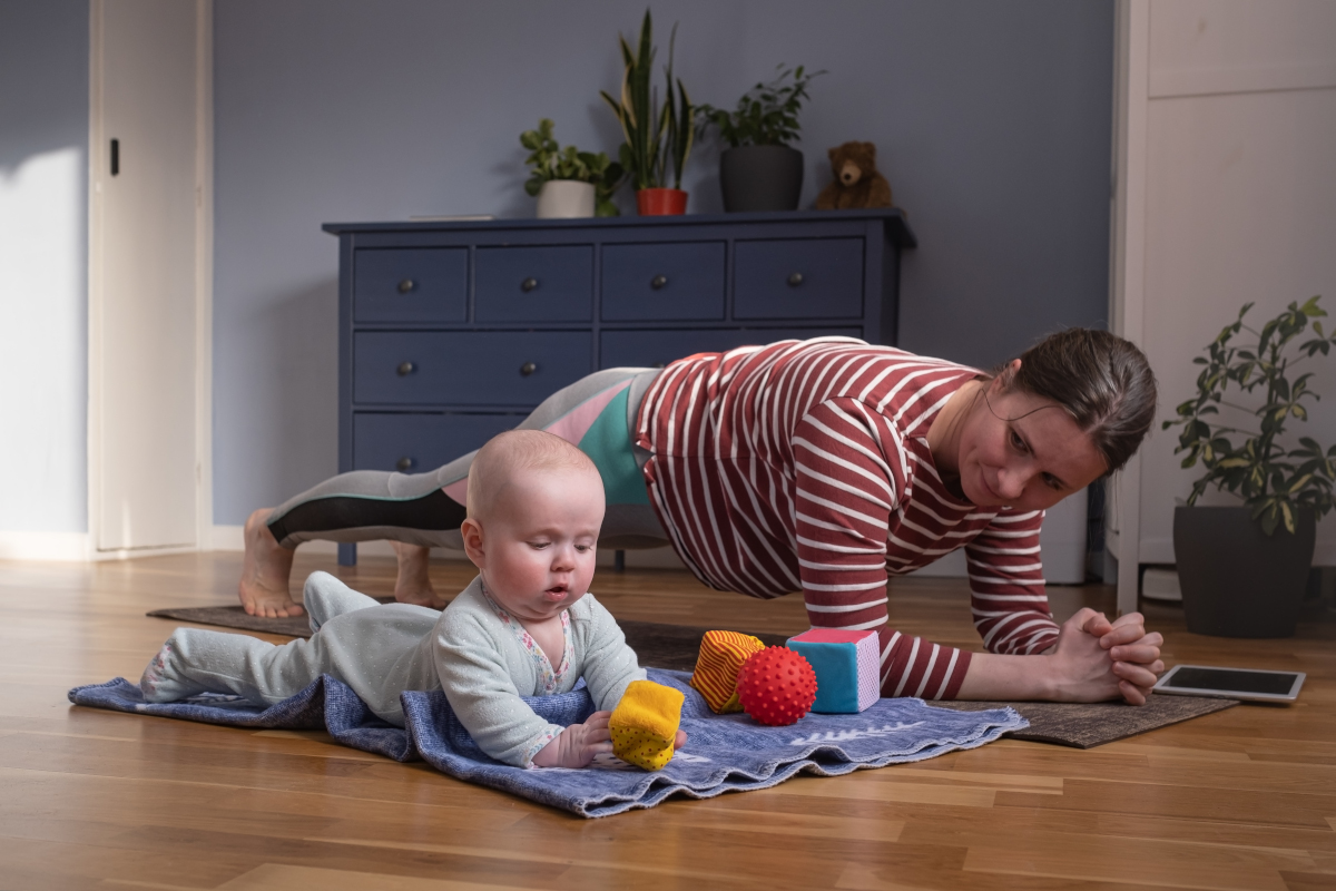 Éveil de bébé à la maison