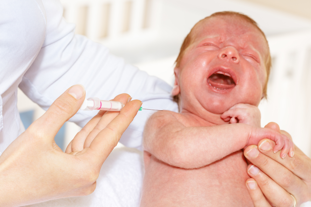 Bébé de 2 mois et premiers vaccins