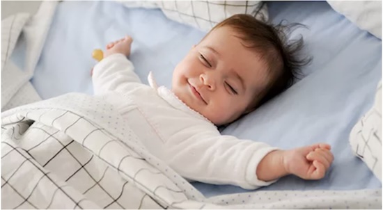 Bébé de 10 mois ne dort pas encore toute la nuit