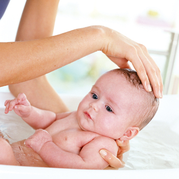 Alerte sur l'hygiène et les changes bébé