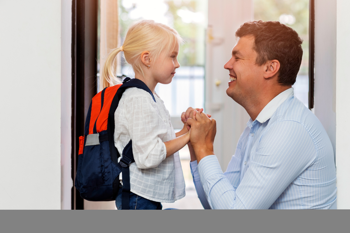 Rentrée et changement de garde : comment bien préparer l'annonce, trouver les bons mots et accompagner sereinement votre enfant après une séparation. Rentrée et changement de garde : comment bien préparer l'annonce, trouver les bons mots et accompagner sereinement votre enfant après une séparation.