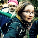 Moi et ma fille pendant la cueillette des chanterelles 